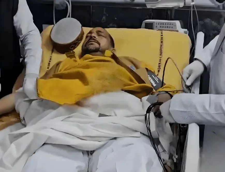 फर्रुखाबाद सांसद मुकेश राजपूत संसद में गिरे : हालत गंभीर आईसीयू में भर्ती, बवाल शुरू