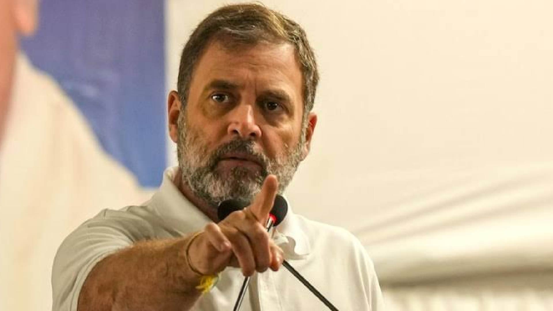 रेहान वाड्रा की आर्ट प्रदर्शनी पर विवाद, बीजेपी का दावा- प्रियंका गांधी का राहुल गांधी से भरोसा उठा